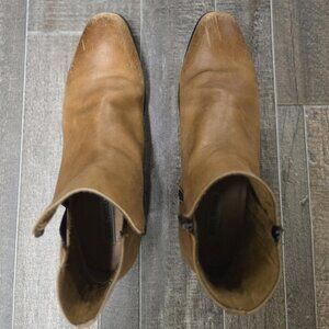 STYLISH STEVE MADDEN ZIPPERED MENS CHELSEA BOOTS SIZE 11 TAN VERY GOOD CONDITION
